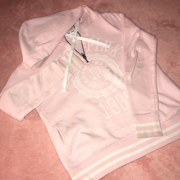 VS pink sweater bundle. Open to offers - Picture 2 of 5